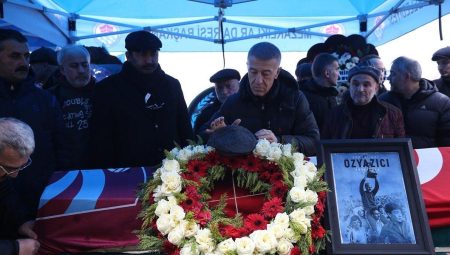 Ahmet Ağaoğlu: Yaralarımızı daima birlikte sarmaya devam edeceğiz