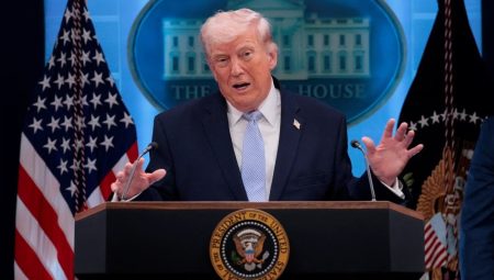 Suudi Arabistan’dan Donald Trump’a hac uyarısı
